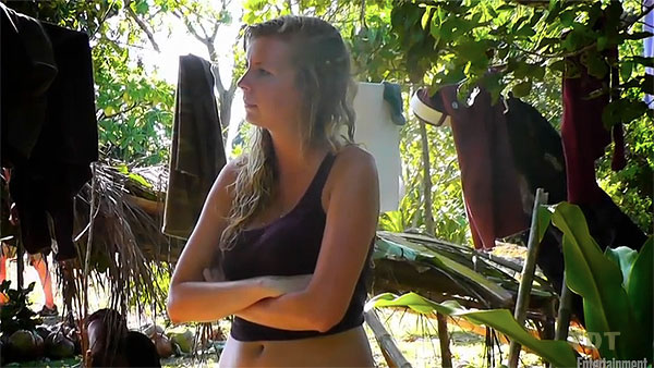 Katie Collins S27