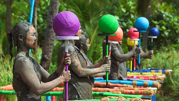 Holding poles