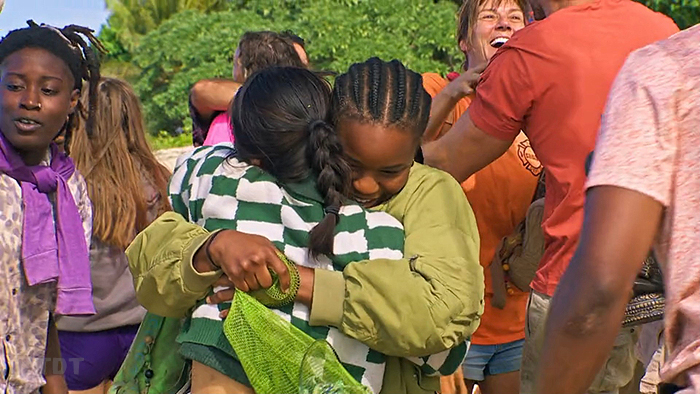 Mary hugs Sai