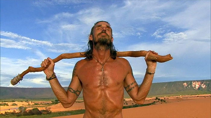 Coach on Exile in Tocantins