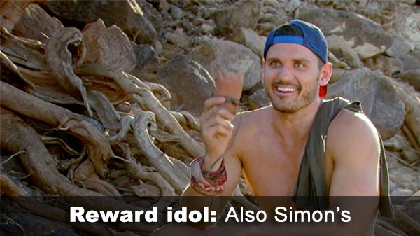 Simon finds bonus idol