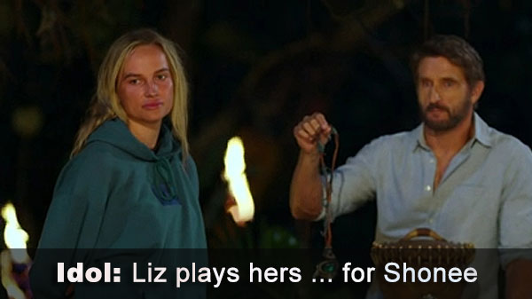 Liz plays her idol for Shonee