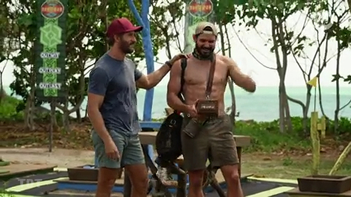 Simon Mee AU8