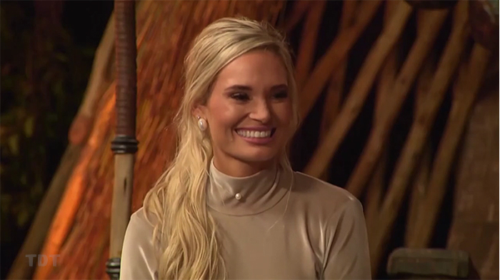 Smiling Nicole